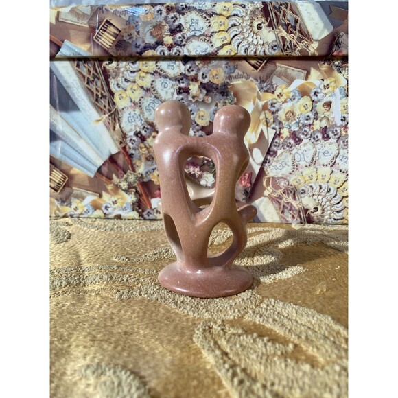 Vintage 90s Abstract Hand Carved Soapstone Family Figurine Art Sculpture Earthy - Picture 3 of 5